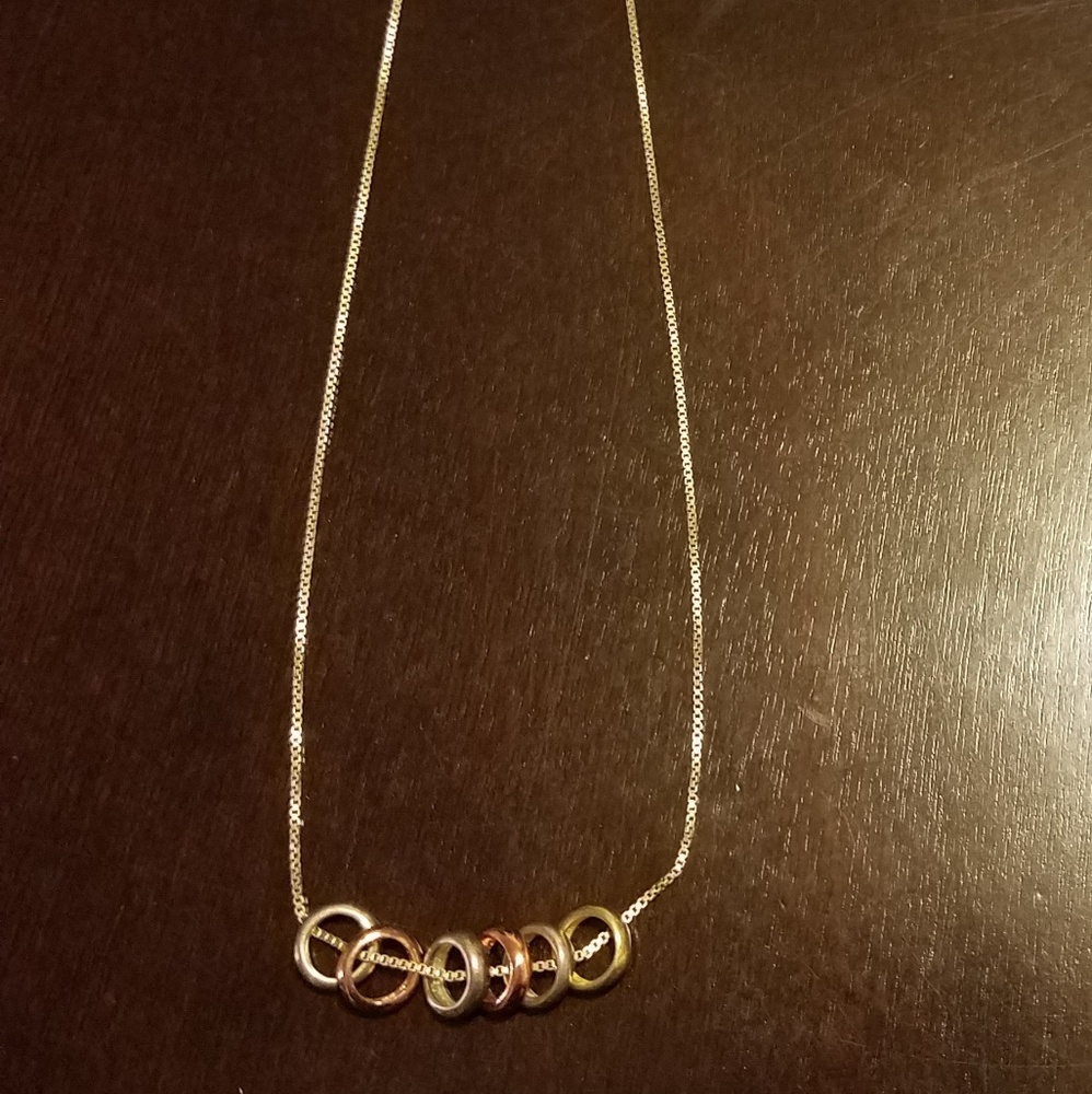 8 lucky  rings gold necklace